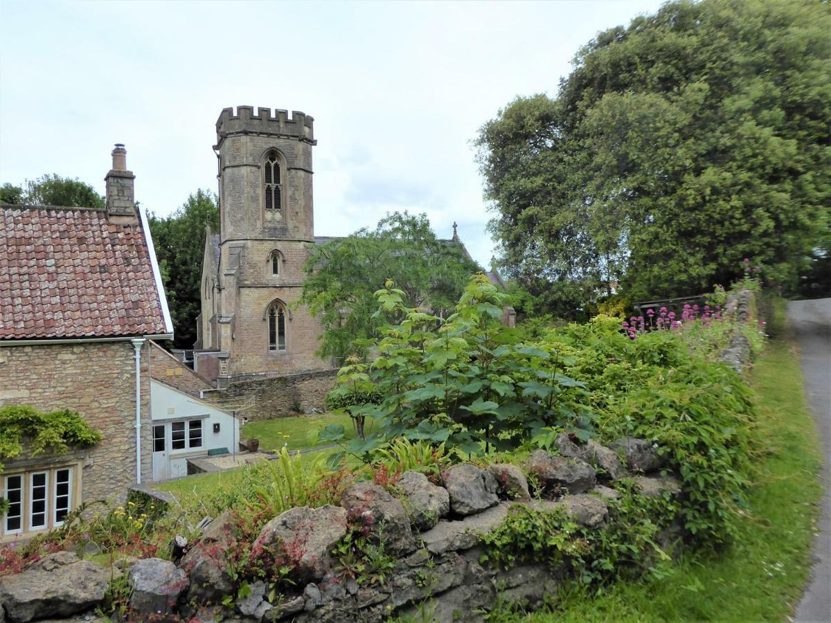 The Forge Villa Winscombe Exteriör bild